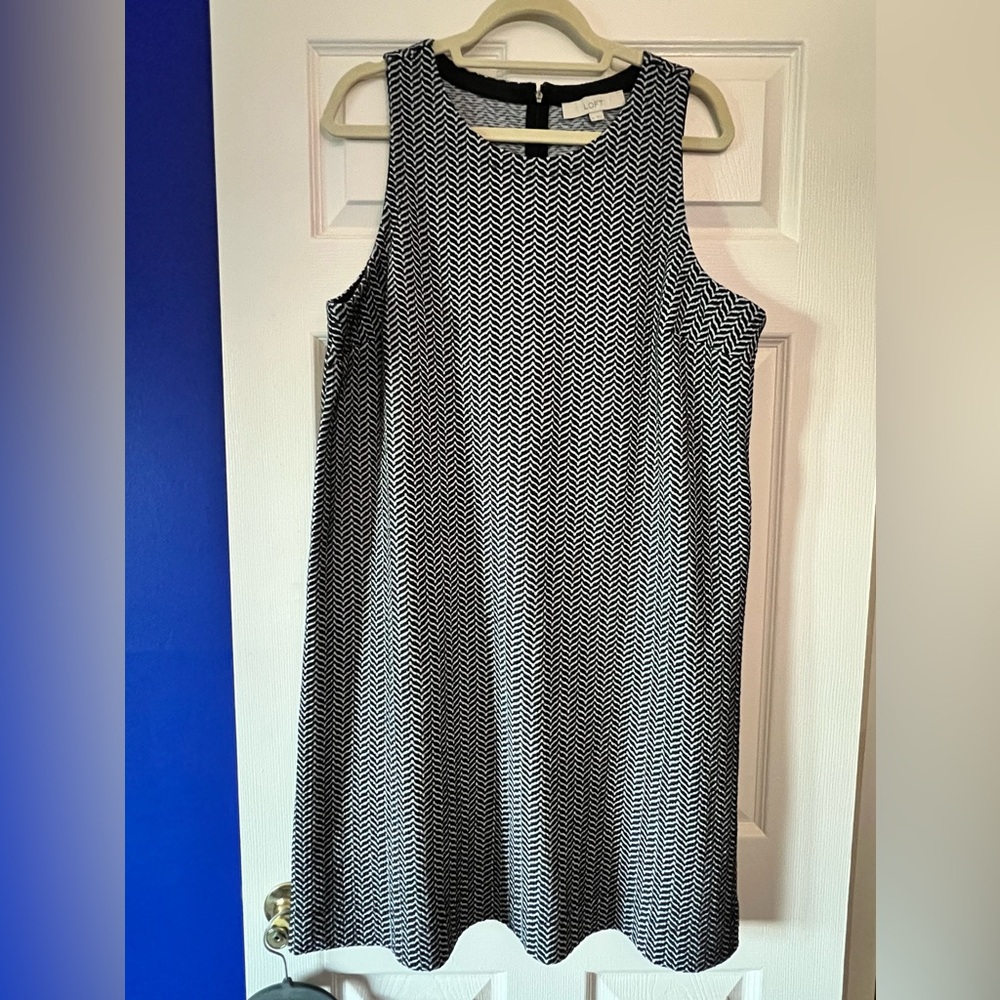 LOFT Black and White Herringbone Sleeveless Shift Dress - XXL